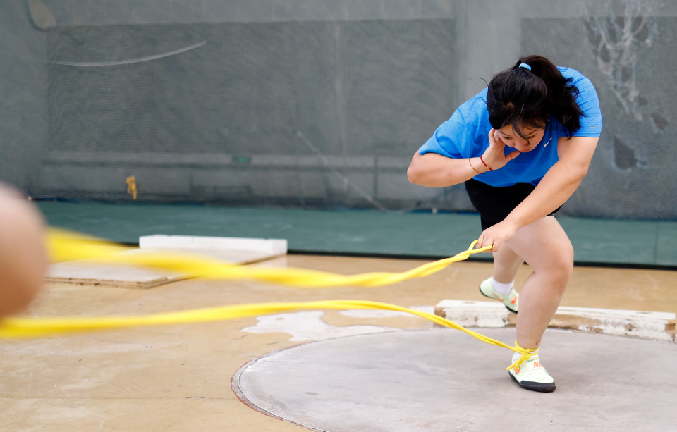 nw, AA, 新华社记者 nw, AA, 新华社记者