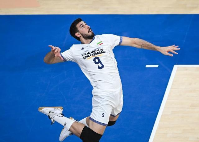 强出炉, 巴西男排还 强出炉, 巴西男排还