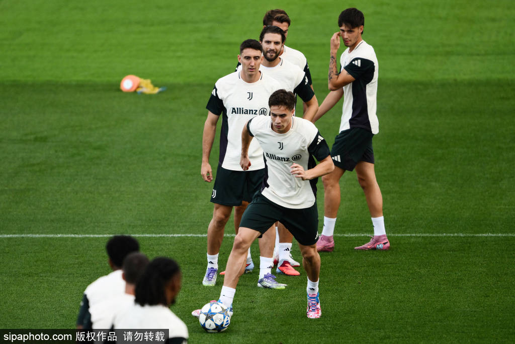 苏队的年轻 苏队的年轻