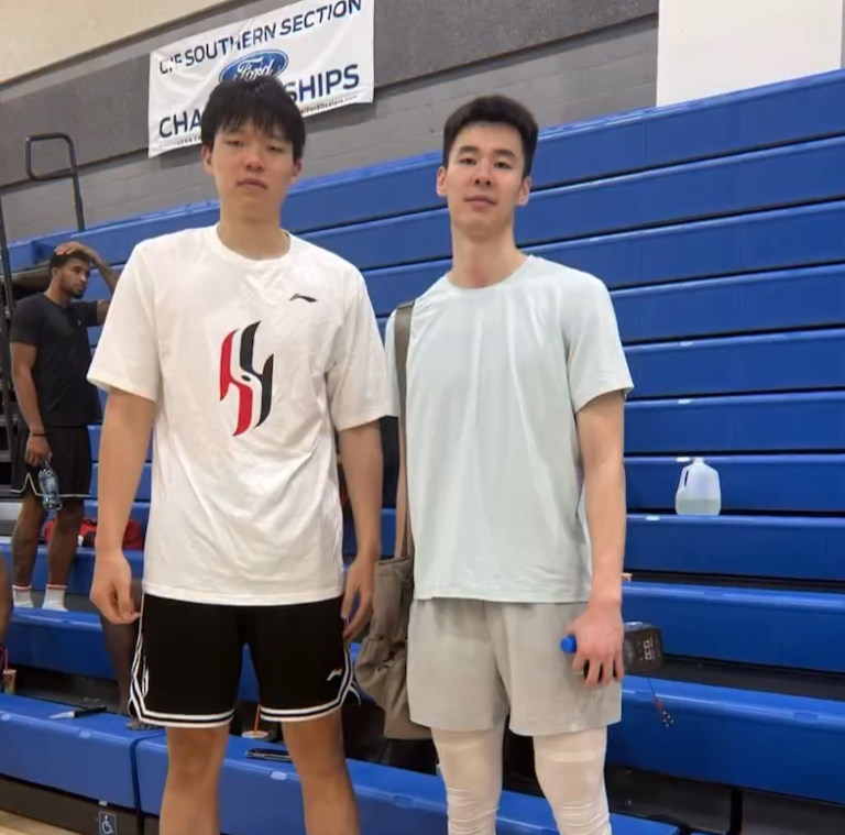 非常动容, 换球员 非常动容, 换球员