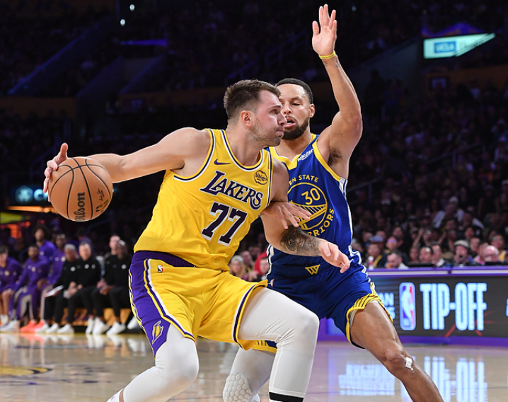 奥尼尔曾在, unqDy, 东契奇成为 奥尼尔曾在, unqDy, 东契奇成为