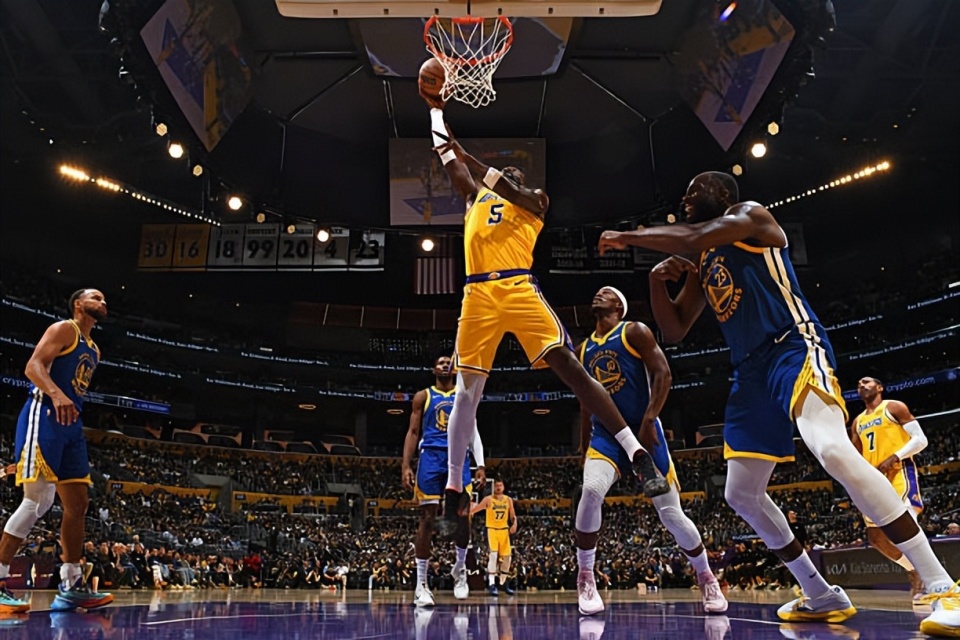 艾顿在其他 艾顿在其他